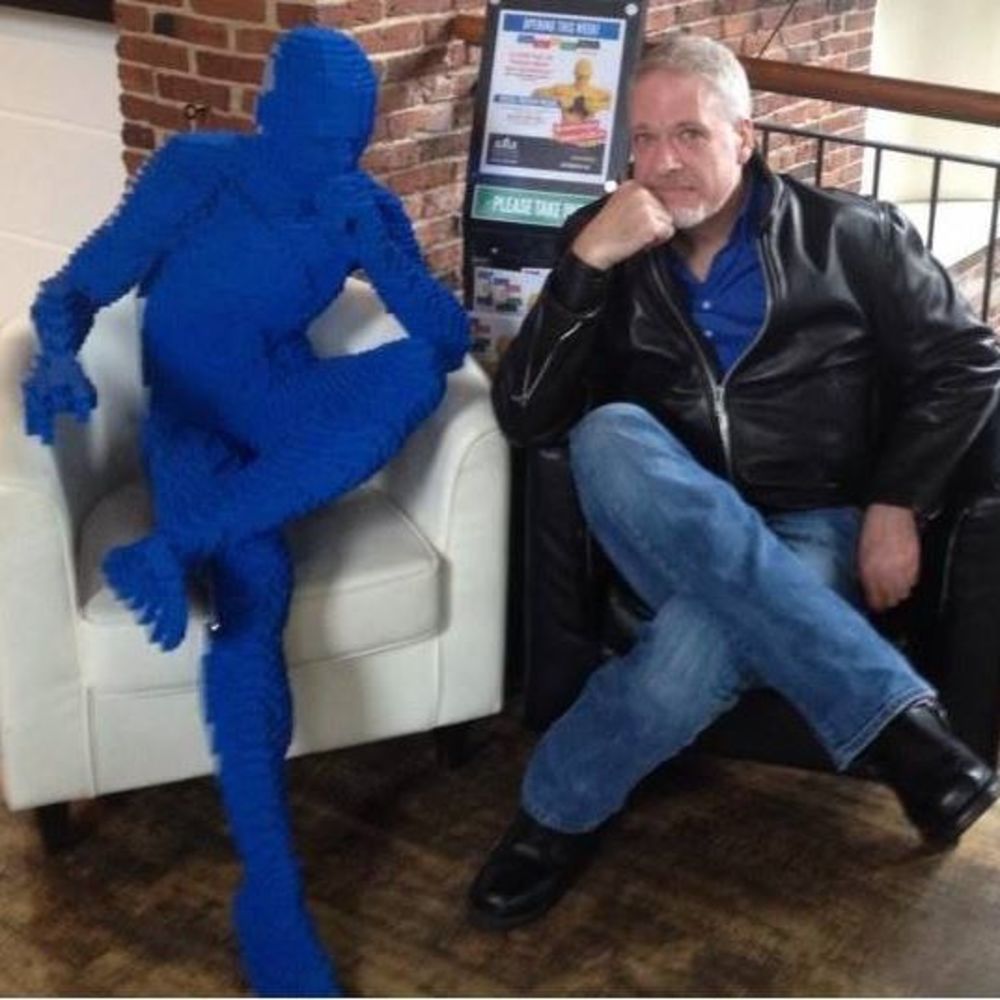 Meet your Posher, Mark